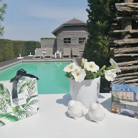 La Cereza Bed & Breakfast 4*